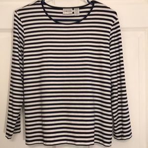 Chico's Navy Striped long sleeved tee 🌞🌞